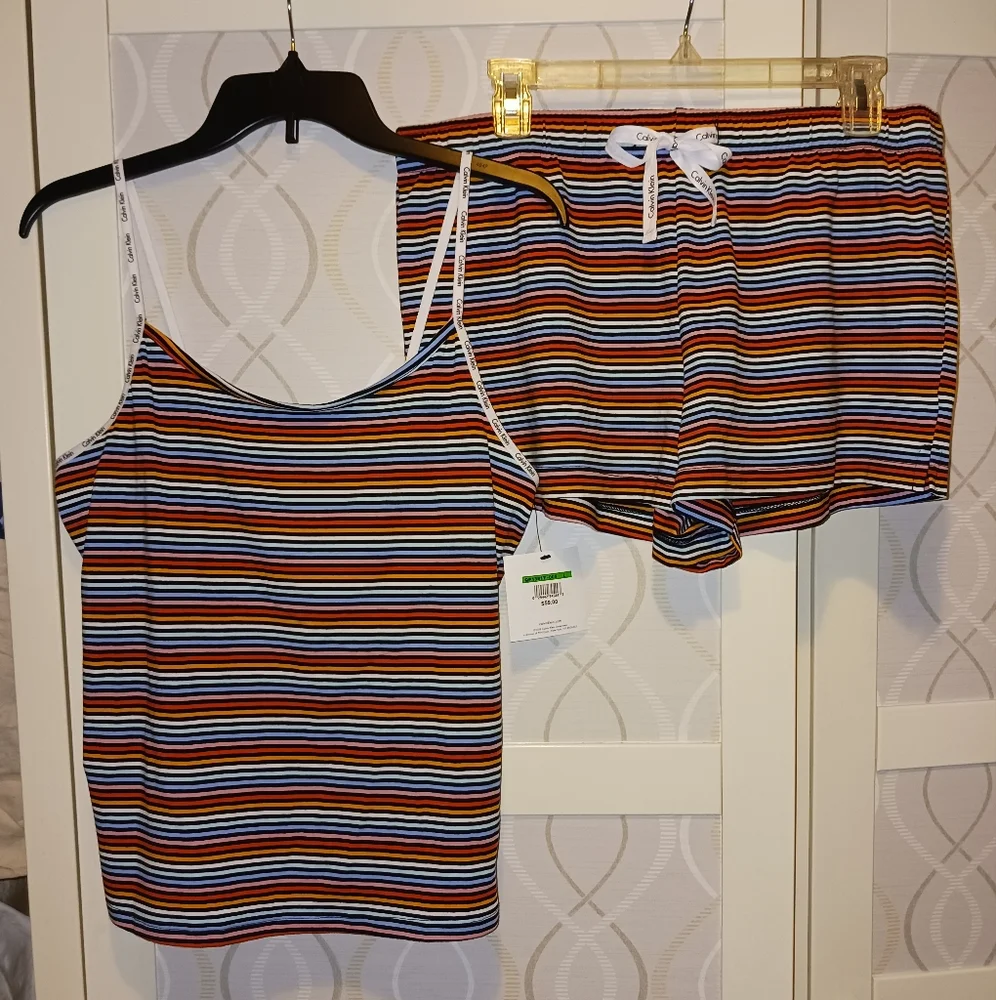 Calvin Klein Pajamas Sleepwear Set Tank & Shorts - Picture 1 of 13